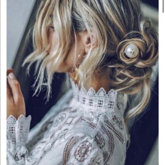 White lace scalloped high neck long sleeve Top Boho - Picture 5 of 14